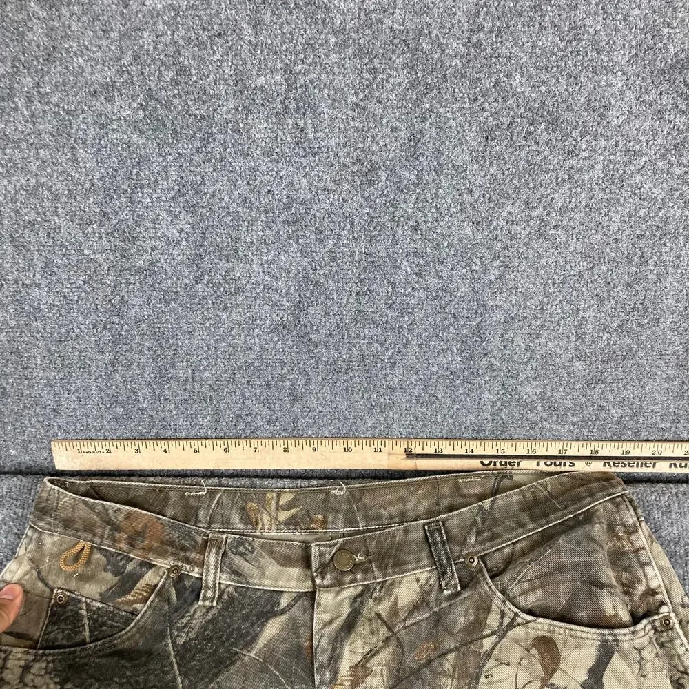Mossy Oak Shorts Womens‎ 40X34 Camo Hunting Cutoff Denim Outdoor Rugged Wear